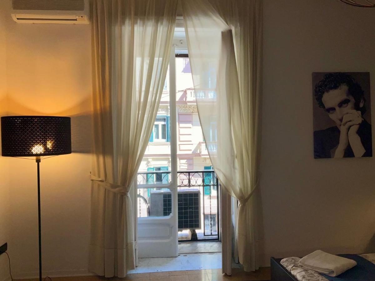 Mammina Home Неаполь Екстер'єр фото